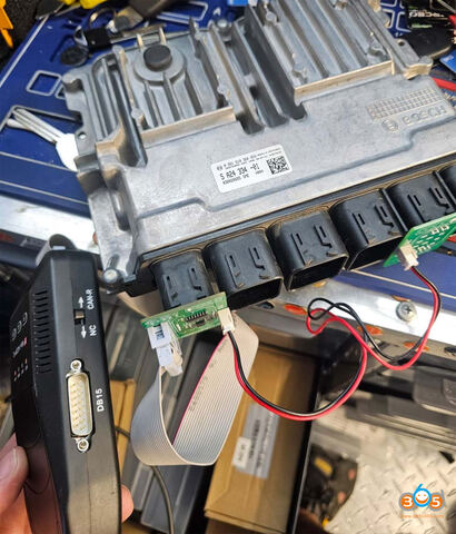 Illustration for How to Solve Yanhua ACDP BMW DME Entering Safe Mode Error?