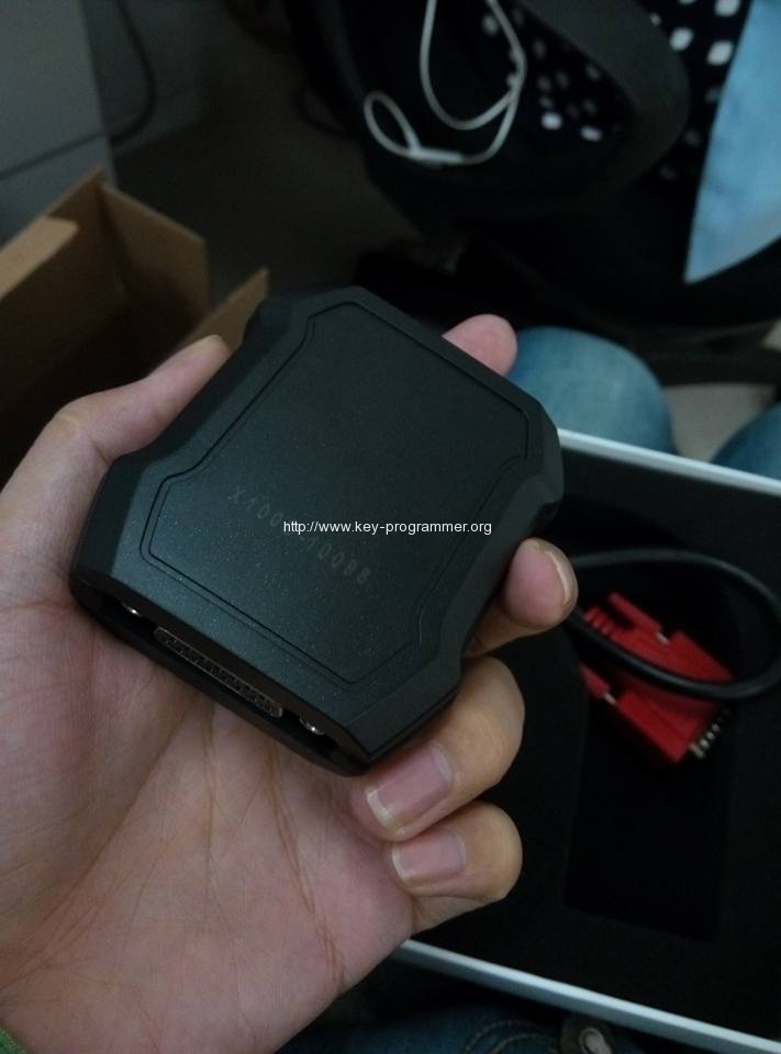 Xtool X100C key programmer 3-2