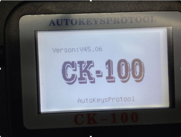 ck100-auto-key-programmer-4
