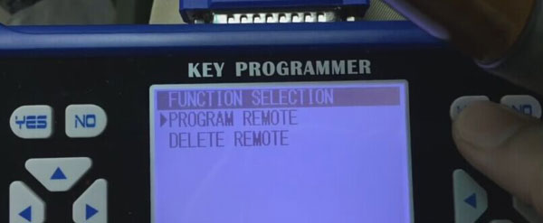 How to Program Remote Key for LEXUS RX330 with SKP900