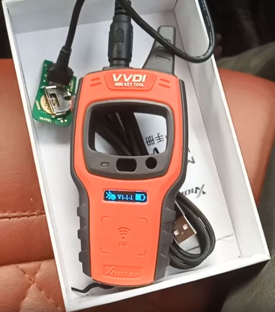 xtool-x100pad-mini-keytool-hyundai-i20-remote-2