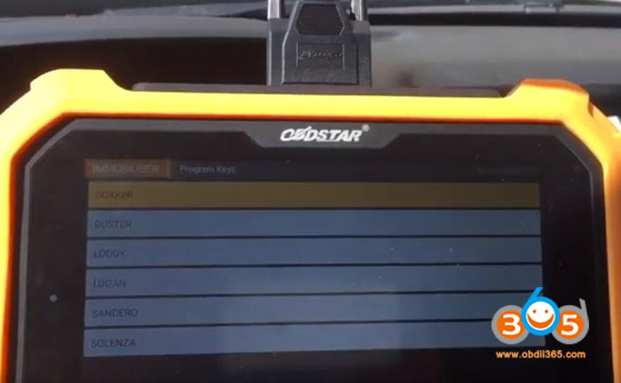 obdstar-x300-dp-plus-dacia-2018-key-3