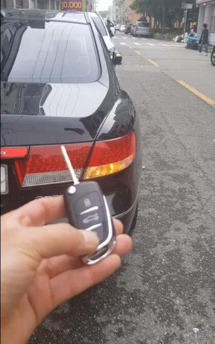 Lonsdor Hyundai Grandeur Azera 2009 Akl 12