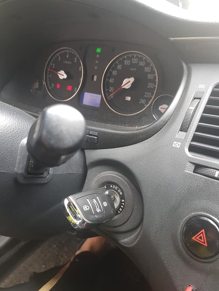 Lonsdor Hyundai Grandeur Azera 2009 Akl 13