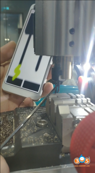 
			2M2 Tank Key Cutting Machine Cutter and PIN Lost Connection Solution		