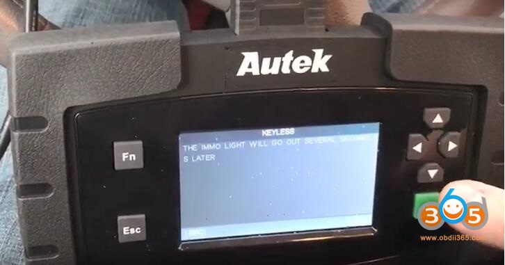 
			Autek iKey 820 OBD Programmed a New Key to Infiniti G37 2011: Success!		