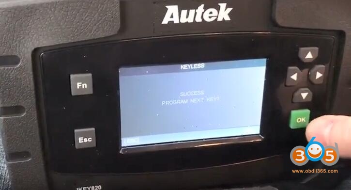 
			Autek iKey 820 OBD Programmed a New Key to Infiniti G37 2011: Success!		