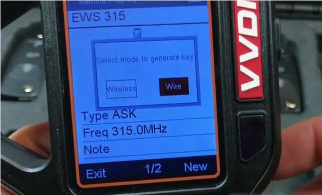 
			How to Generate BMW EWS 3-Button Remote Key by VVDI Key Tool		