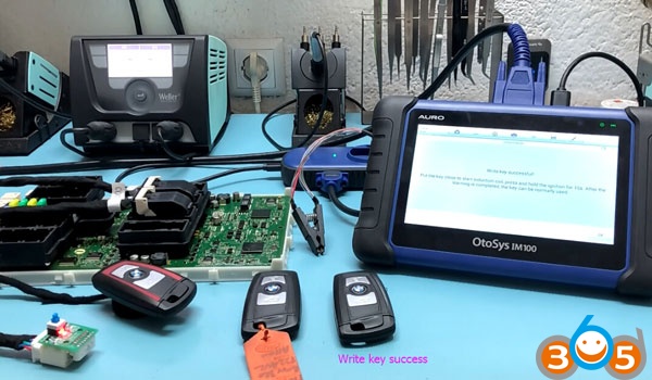 
			How to Program BMW F30 FEM Key with Auro OtoSys IM100		