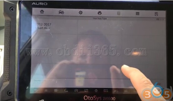 
			How to Program Toyota Pruis V 2012 Proximity Key with Auro OtoSys IM600/IM100		