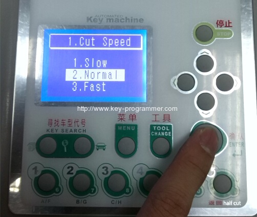 
			How to set up Automotive V8/X6 key cutting machine		