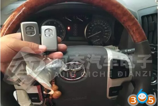 
			How to Unlock Toyota Land Cruiser VXR V8 Smart key		