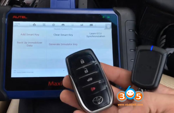 
			How to use Autel APB112 Simulator to Generate Toyota Smart key?		