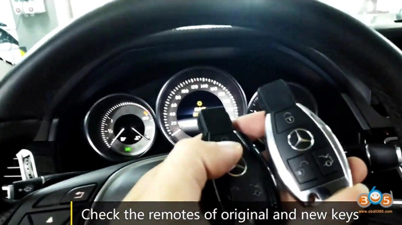 
			OBD add Mercedes Benz Infrared Key by Xtool KC501 + X100 Pad3		