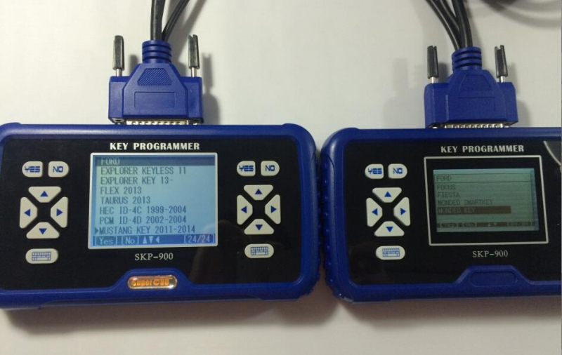 
			Original SuperOBD SKP900 vs. clone SKP900 key programmer		