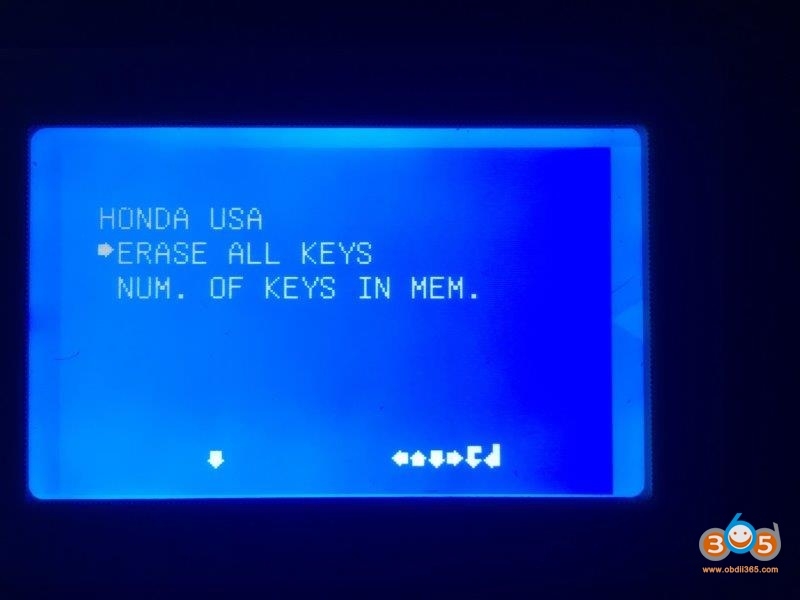 
			Program 2004 Honda S2000 Key with CK100 Key Programmer		