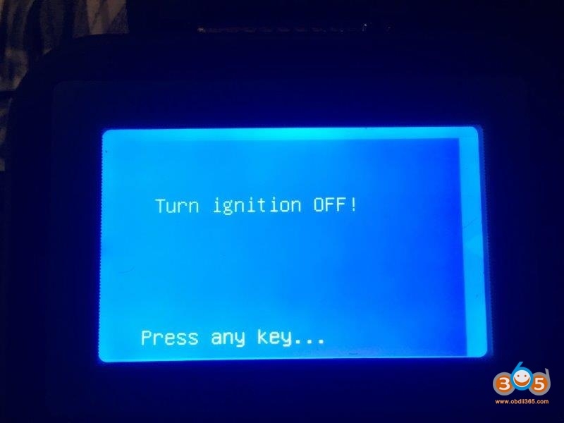 
			Program 2004 Honda S2000 Key with CK100 Key Programmer		