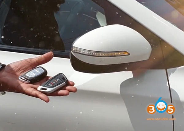 
			Program Hyundai i20 Smart Key with VVDI & Xtool X100 Pad2		