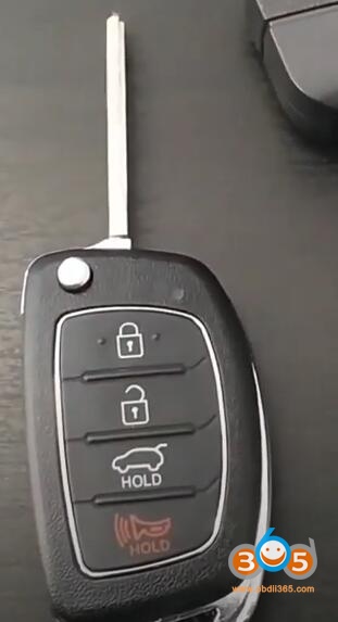 
			Program Hyundai i40 remote Key with OBDSTAR X300 PRO 4		