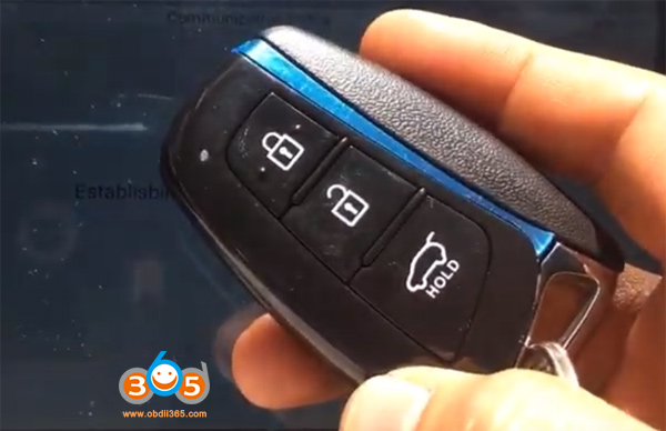 
			Program Hyundai SANTA FE 2015 All Keys Lost with Autel IM508		