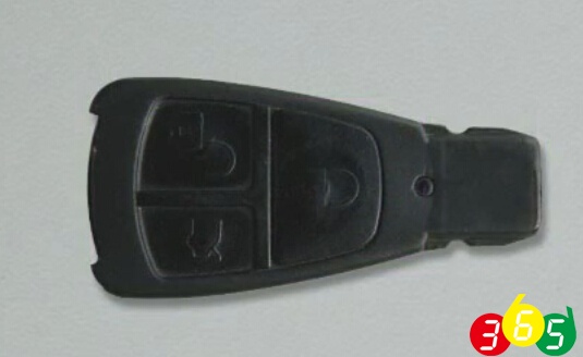 
			Program Mercedes W220 key with CKM100 Car Key Master		