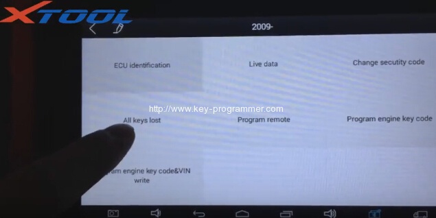 
			Program Mitsubishi Outlander 2009 all keys lost via Xtool X100 Pad		