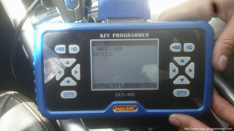 
			SKP900 key programmer adds a Ford Edge key successfully		