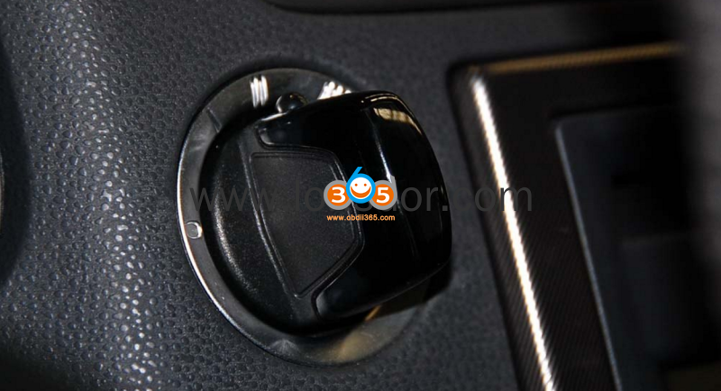 
			Volvo V50 S40 Remote Key Programming by Lonsdor K518		