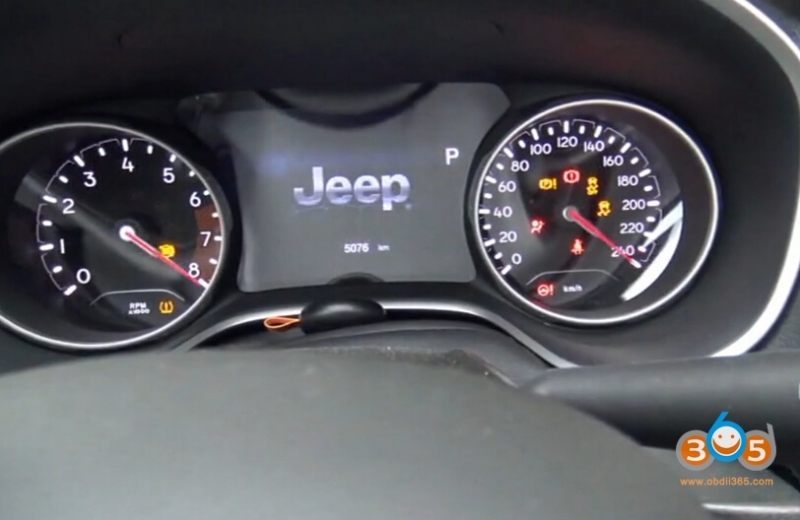 
			USA 2018 Jeep Compass Program a Smart Key with Obdstar X300DP PLUS		