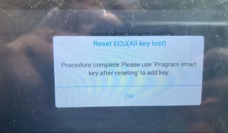 
			Program Toyota Prius 2010-2018 All Keys Lost with Xtool X100 PAD		