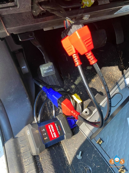 
			Autel IM608 Program 2018 Dodge Journey All Keys Lost via Bypass Cable		