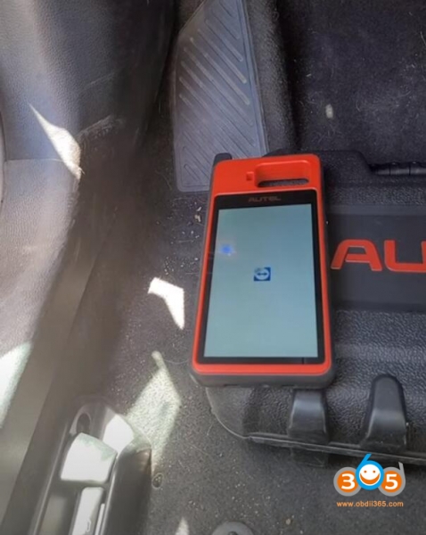 
			Autel KM100 Program 2020 Toyota Corolla Flip All Keys Lost		