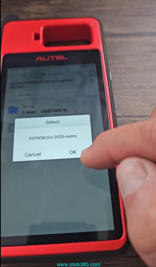 Autel KM100 Toyota Camry 2020 All Keys Lost 5