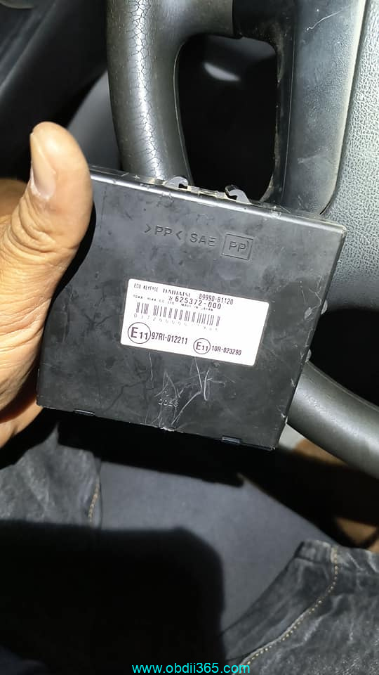 Toyota BB 2012 Twist Knob AKL 1