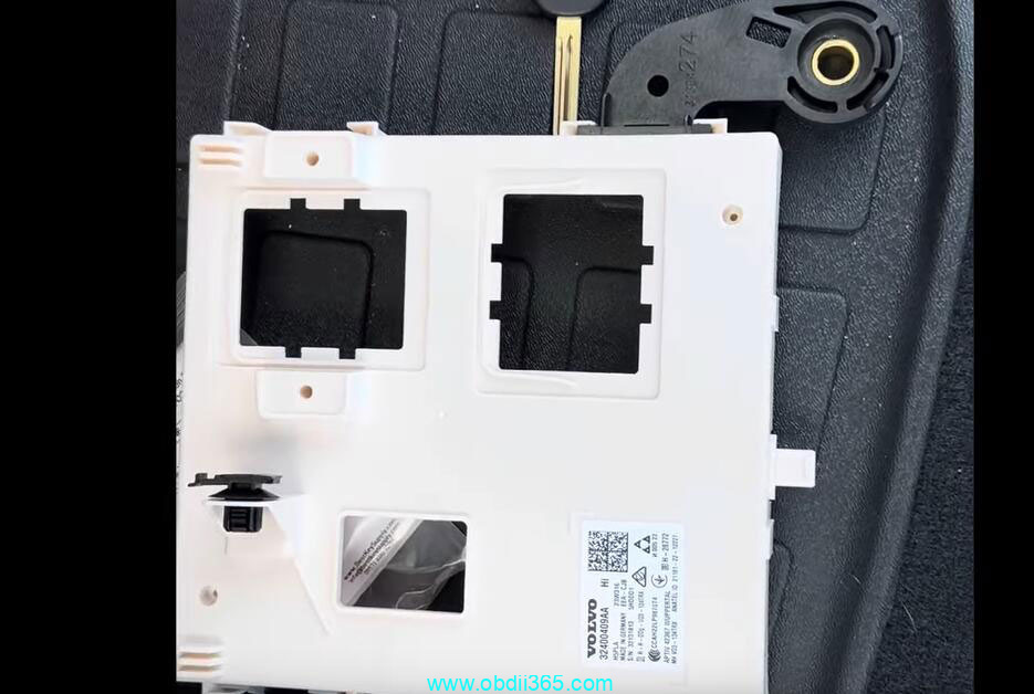 2024 Volvo XC 90 Add Key With ACDP 1
