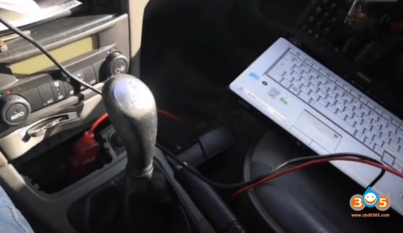 How to Add Renault Laguna 2 Key Card by Renolink?