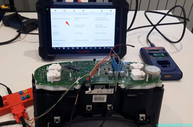 VW Golf 6 NEC24C64 AKL by Autel IM608 Service Mode with Gbox
