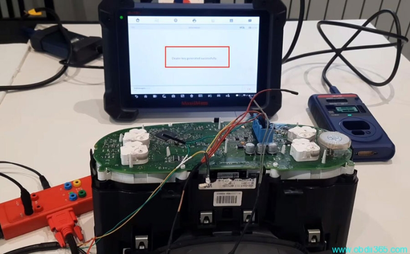 VW Golf 6 NEC24C64 AKL by Autel IM608 Service Mode with Gbox