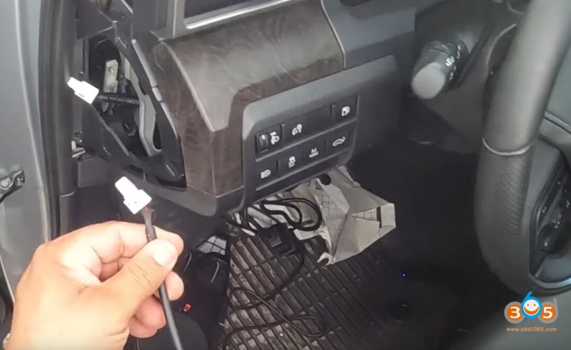 OBDSTAR Program 2024 Toyota Tacoma All Smart Keys Lost via 30 PIN Cable