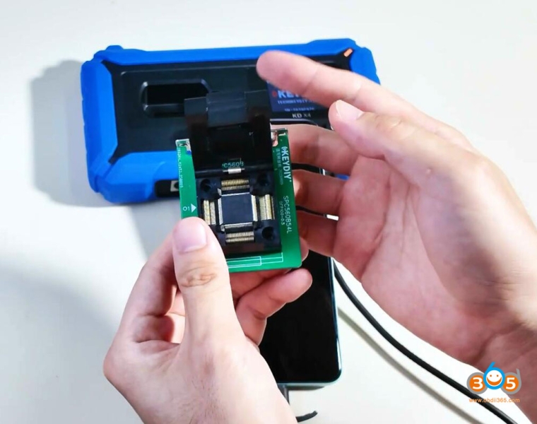 How to Use Keydiy JLR RFA SPC560 Chip Programming Socket?