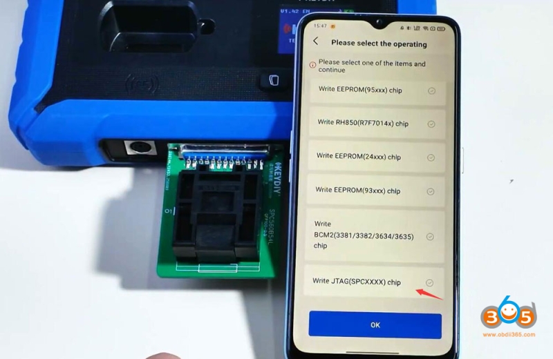 How to Use Keydiy JLR RFA SPC560 Chip Programming Socket?