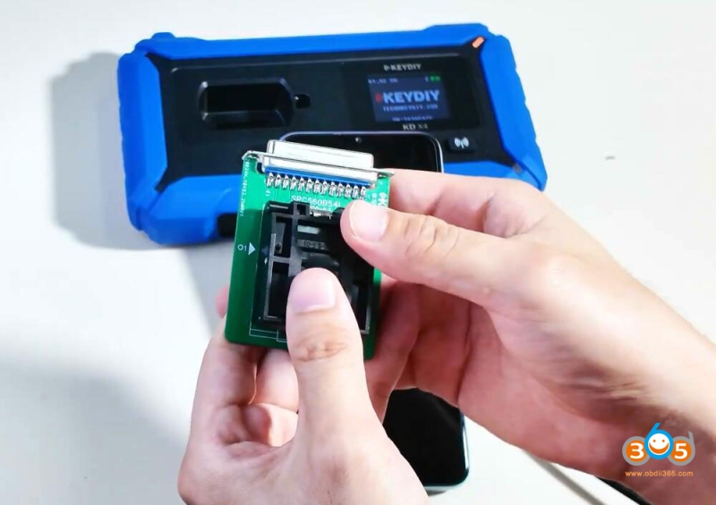 How to Use Keydiy JLR RFA SPC560 Chip Programming Socket?