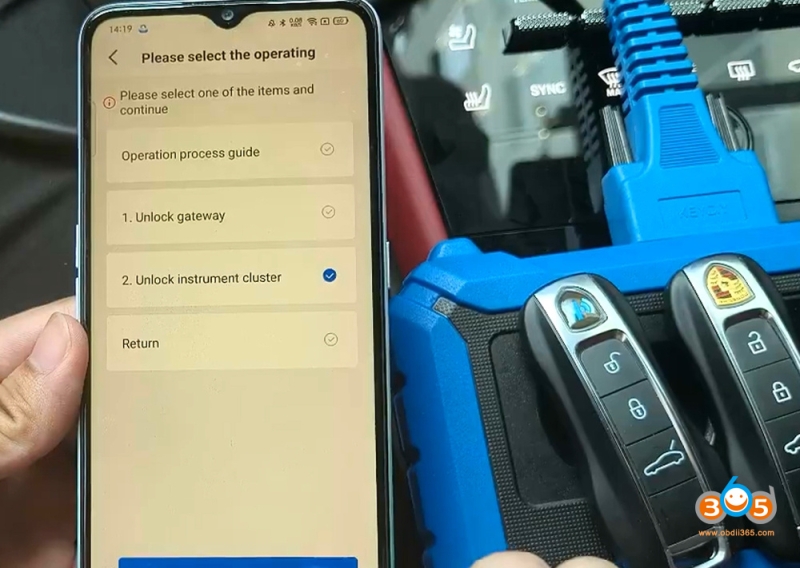 Can Keydiy KD-X4 Unlock VAG SFD for MLB Key Learning?
