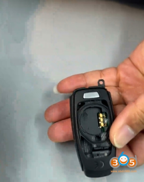 Audi A3 MQB49 5D Key Disassembly Guide