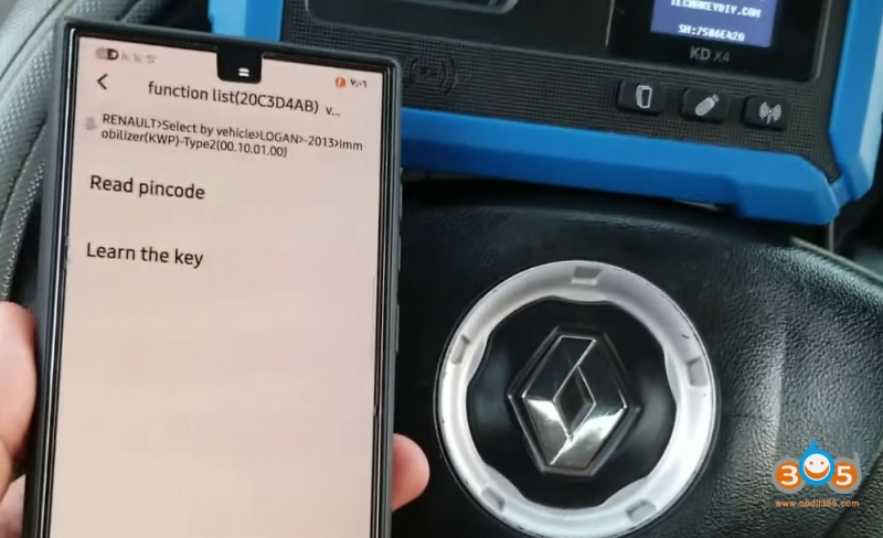 Autel KM100 vs Keydiy KD-X4 for Renault Logan 2013