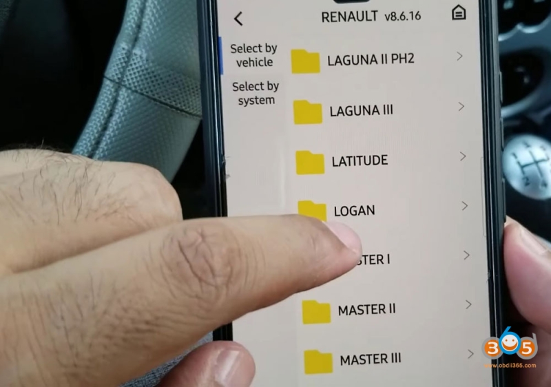 Autel KM100 vs Keydiy KD-X4 for Renault Logan 2013