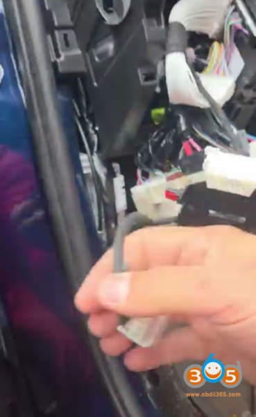 OBDSTAR G3 Program 2025 Mitsubishi Outlander All Keys Lost with 40 Pin Cable