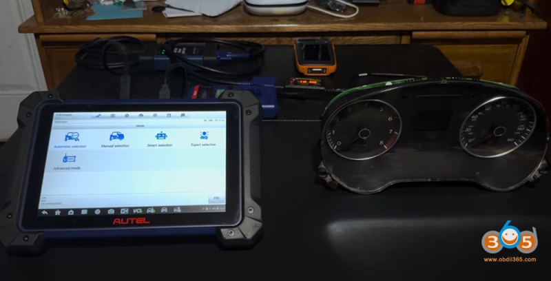 Autel IM608 Program 2013 VW Jetta 24C64 All Keys Lost with Godiag GT110 Service Mode