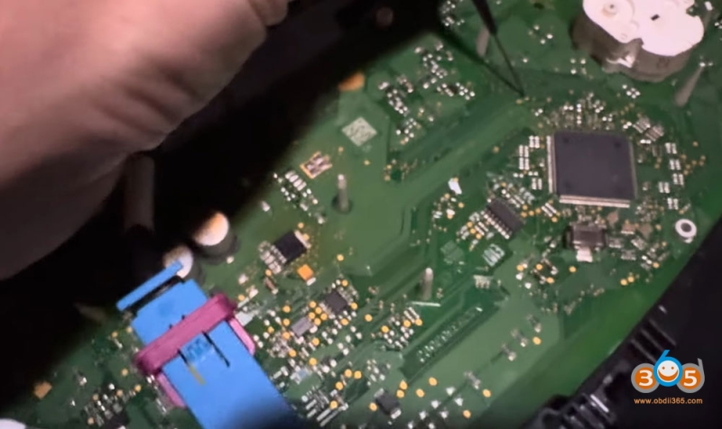 Autel IM608 Program 2013 VW Jetta 24C64 All Keys Lost with Godiag GT110 Service Mode