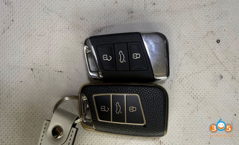 Autel IM608 Add VW Passat MQB49 5C Key with Clip Adapter